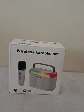 Wireless Karaoke Set Portable Speaker with Microphones - White